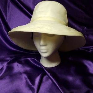 Vintage 1960 white satin Betmar Hat